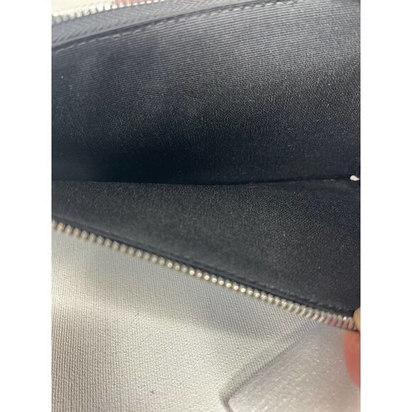 Calvin Klein Jeans Women's Zip Wristlet NWT - Picture 7 of 7